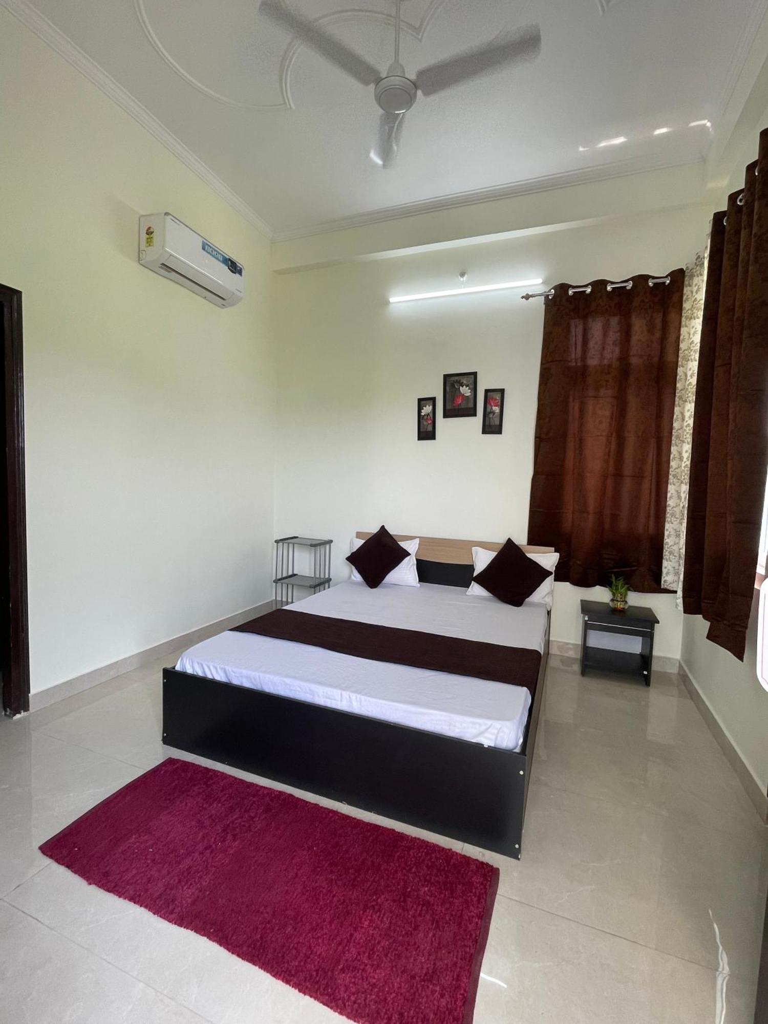 Atulyam Stays Sushant Golf City لاكناو المظهر الخارجي الصورة